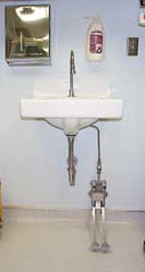 Foot-operated Sink