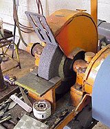 Figure 8: Bench grinder with proper guard and correctly adjusted work rest