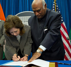 Secretary Solis and Minister Kharge