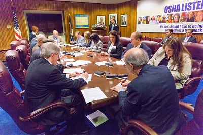 Airline Ground Safety Panel Alliance signing