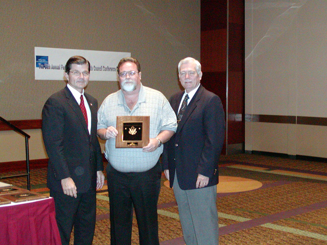 Greater Kansas City FSHC 2003 Meritorious Award Winner, Chairperson Ron Jones accepting.  